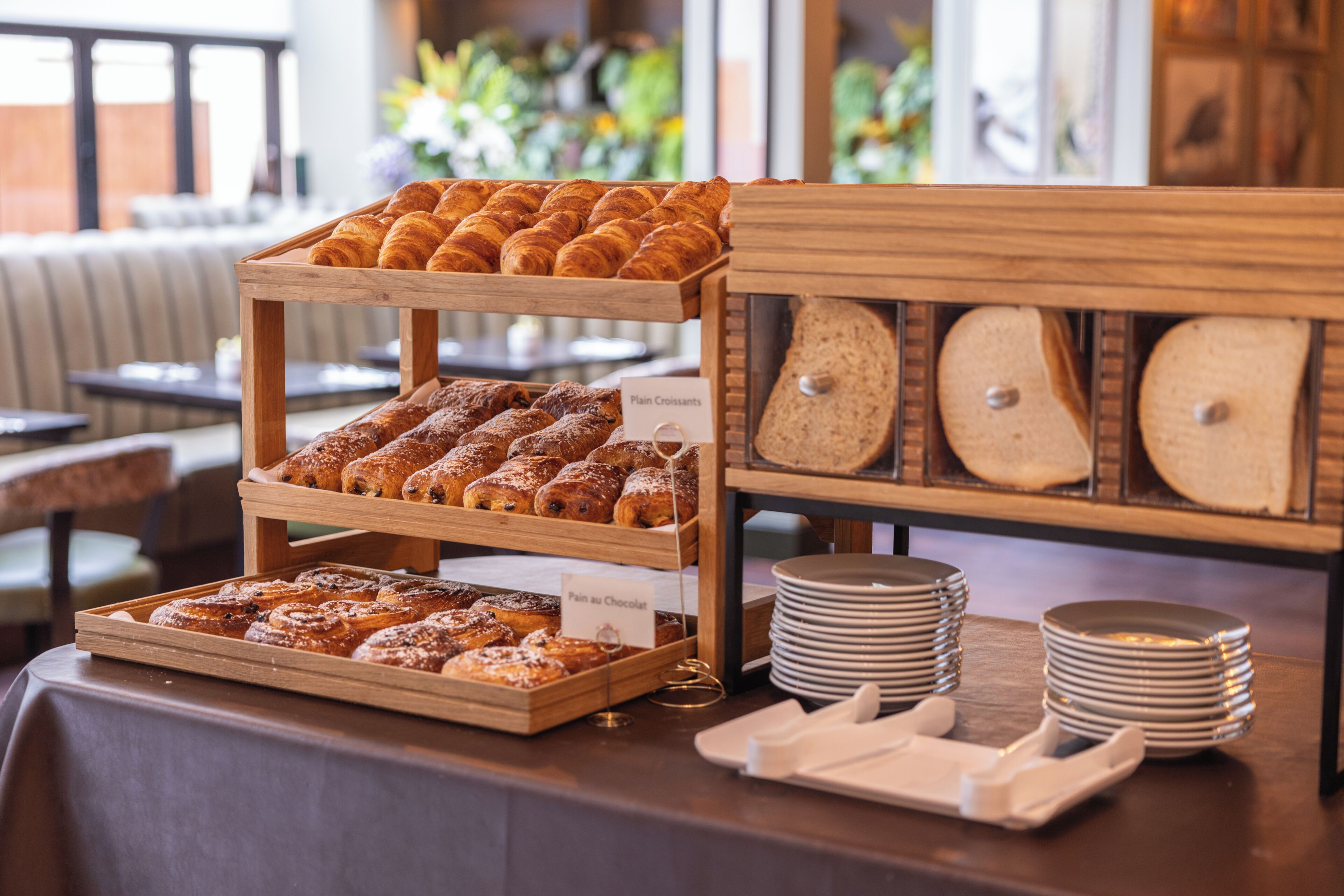 Frukostbuffé varje dag mot avgift