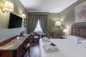 1 bedroom, premium bedding, down comforters, minibar - Doria Grand Hotel (Milan)