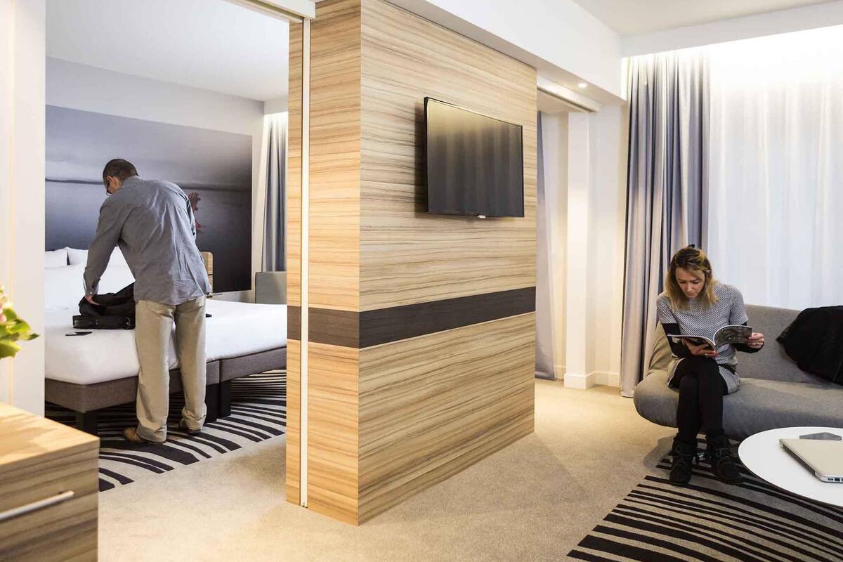 minibar, in-room safe, desk, blackout curtains