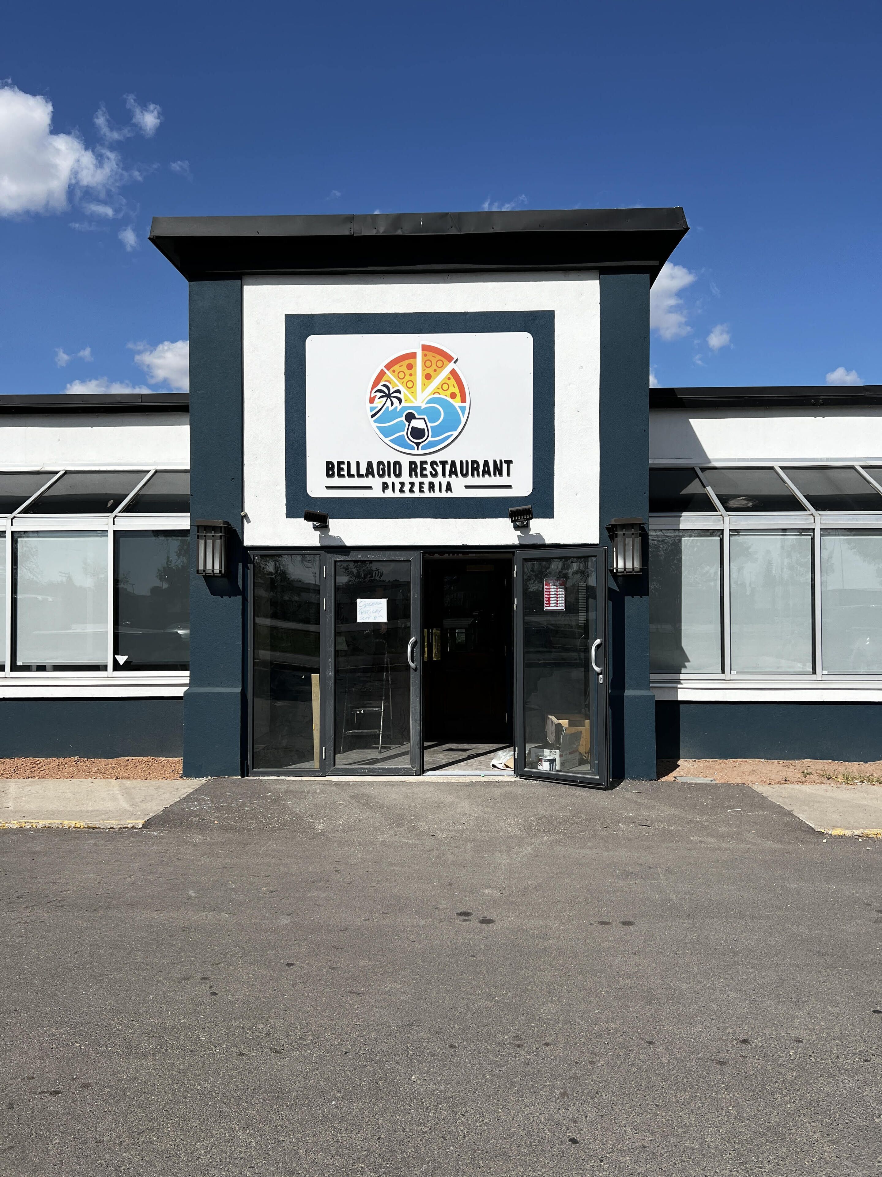 Breakfast, lunch and dinner served