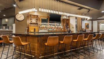 2 Bars/Lounges, Sportbar