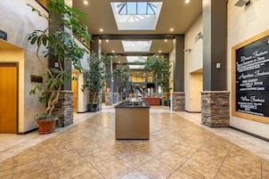 Daily cooked-to-order breakfast for a fee