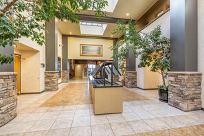 Daily cooked-to-order breakfast for a fee