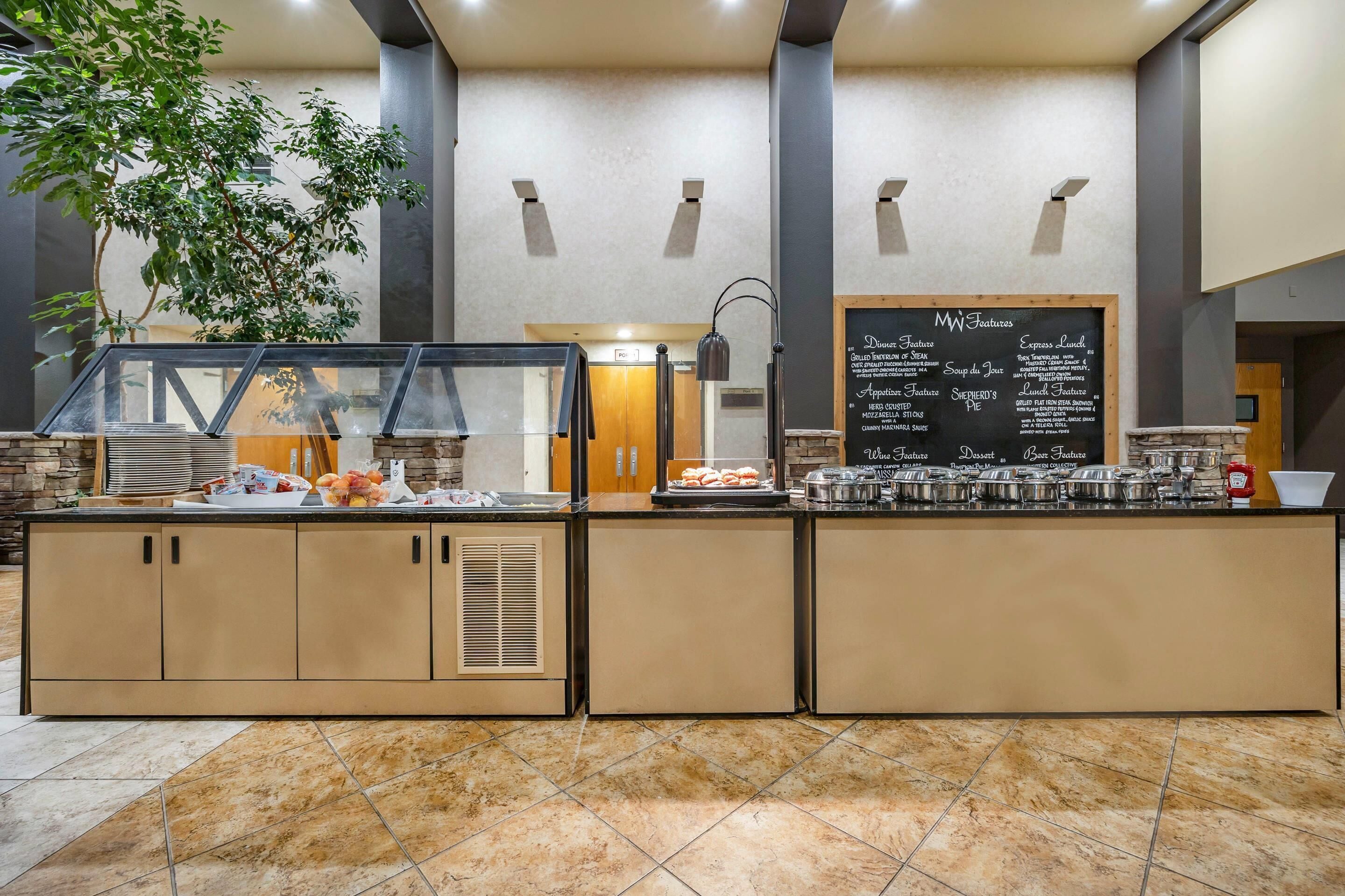 Daily cooked-to-order breakfast for a fee