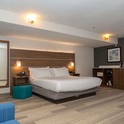 Holiday Inn Express San Diego Airport - Old Town by IHG