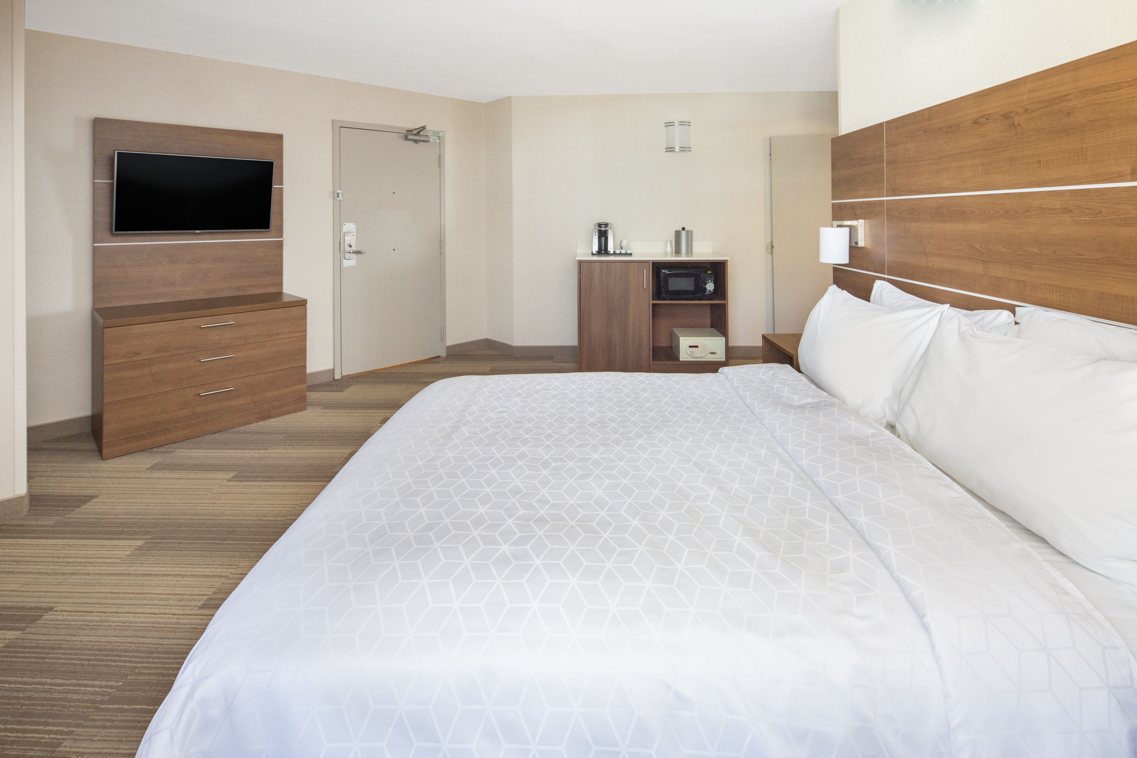 in-room safe, desk, blackout curtains, iron/ironing board