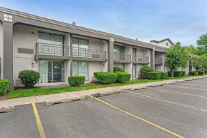 Exterior - Red Carpet Inn & Suites (Philadelphia)