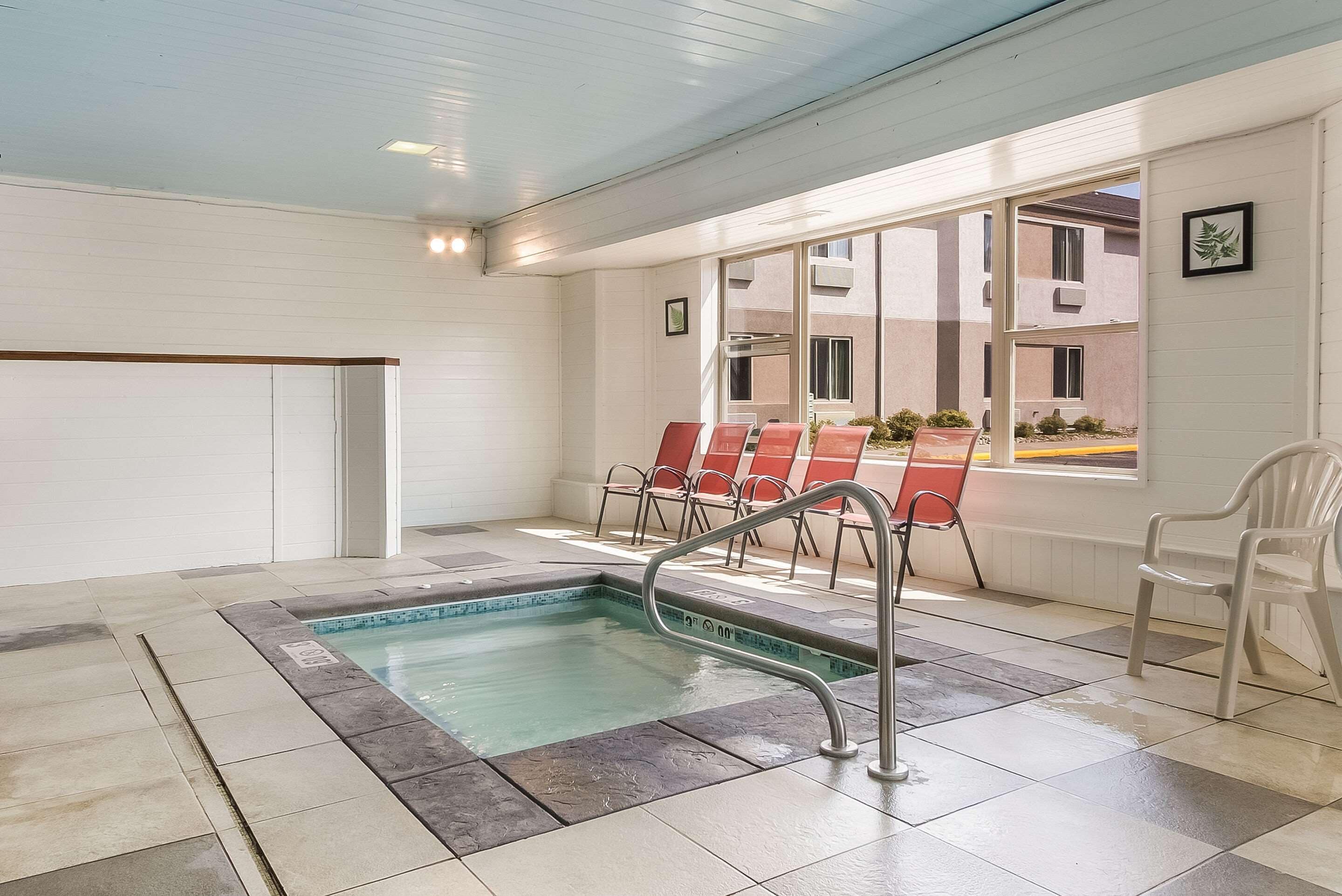indoor pool, pool loungers
