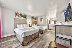 Caja de seguridad en la habitación y escritorio