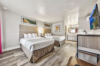 Room, 2 Double Beds (Hotel Room) | In-room safe, desk, iron/ironing board, free cribs/infant beds at Forest Suites Resort at Heavenly Village