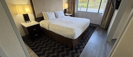 Allergikerbettwaren, Zimmersafe, Schreibtisch