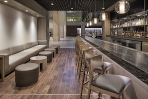 Serves dinner and happy hour