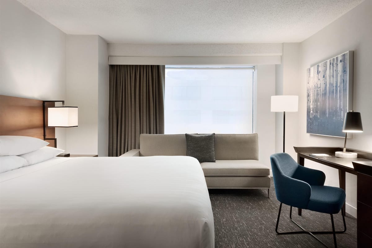 1 bedroom, premium bedding, down comforters, pillowtop beds
