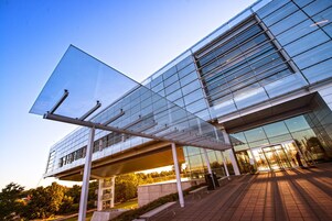 สถานที่น่าสนใจ