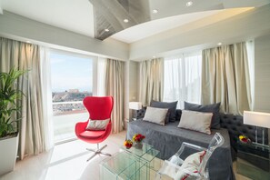Deluxe Suite with Corner Balcony and Panoramic Acropolis View | Utsikt fra rommet