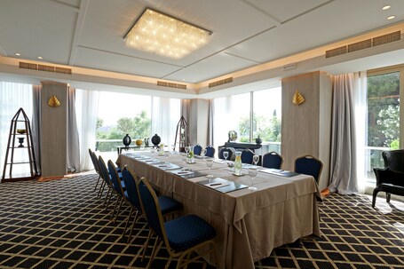St George Lycabettus Hotel - Image 64