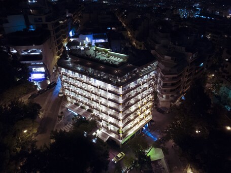 St George Lycabettus Hotel - Image 19