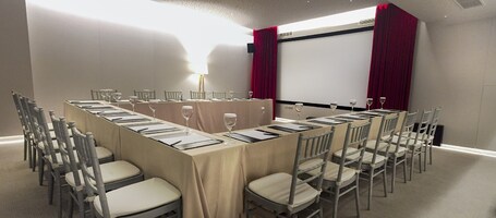 St George Lycabettus Hotel - Image 106