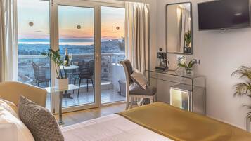 Premium bedding, minibar, in-room safe, individually decorated