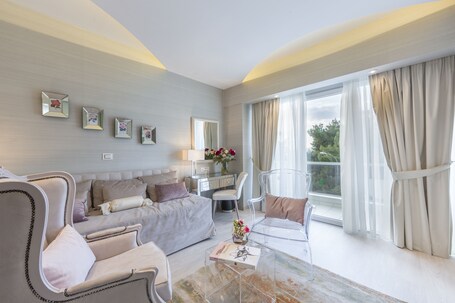St George Lycabettus Hotel - Image 34