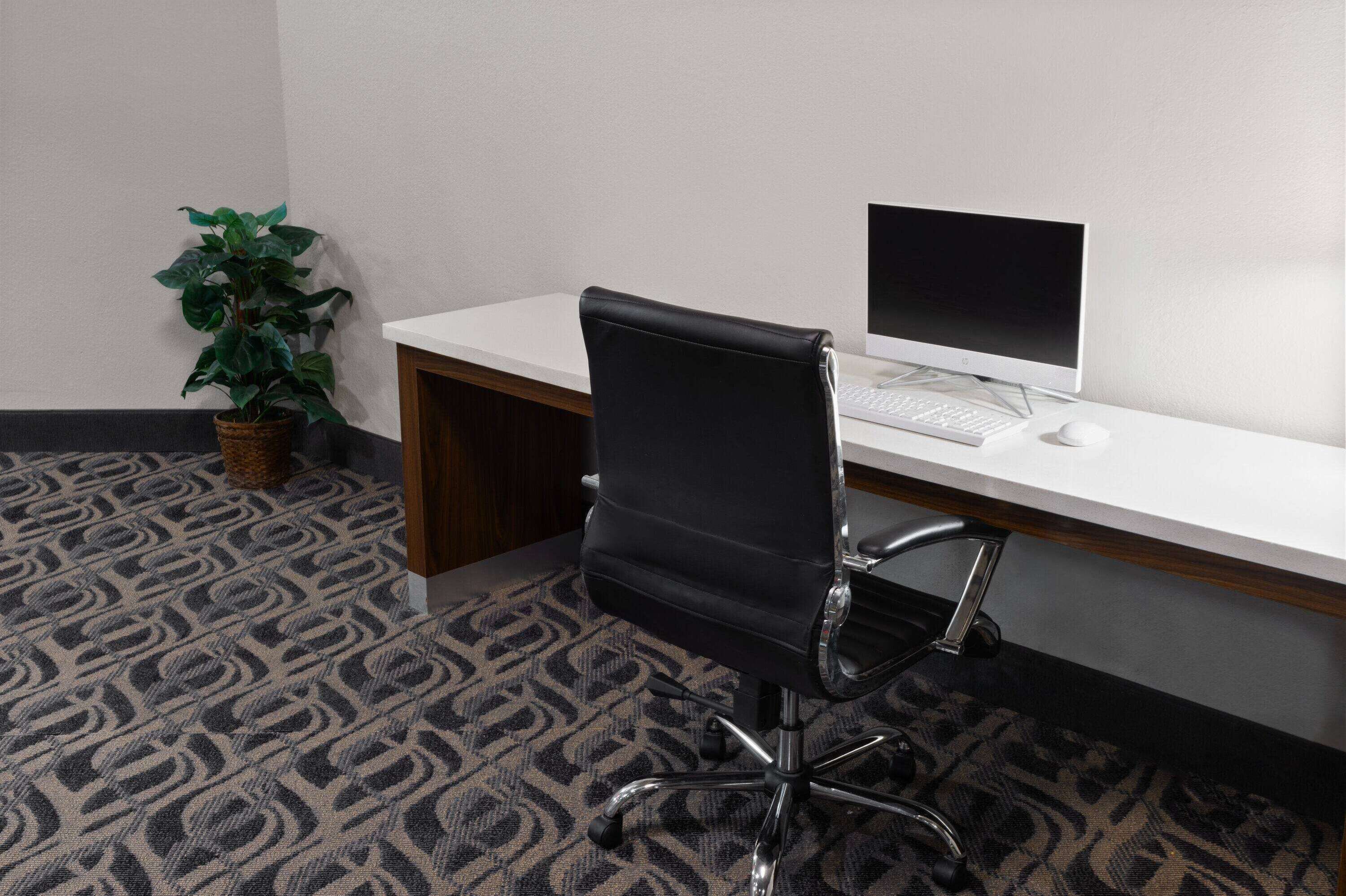 Photo - Days Inn & Suites by Wyndham Northwest Indianapolis