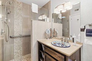 2-Bedroom Condominium | Bathroom