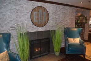 Tägliches kontinentales Frühstück gegen Gebühr