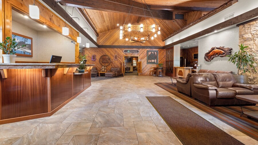 Best Western Plus Tree House