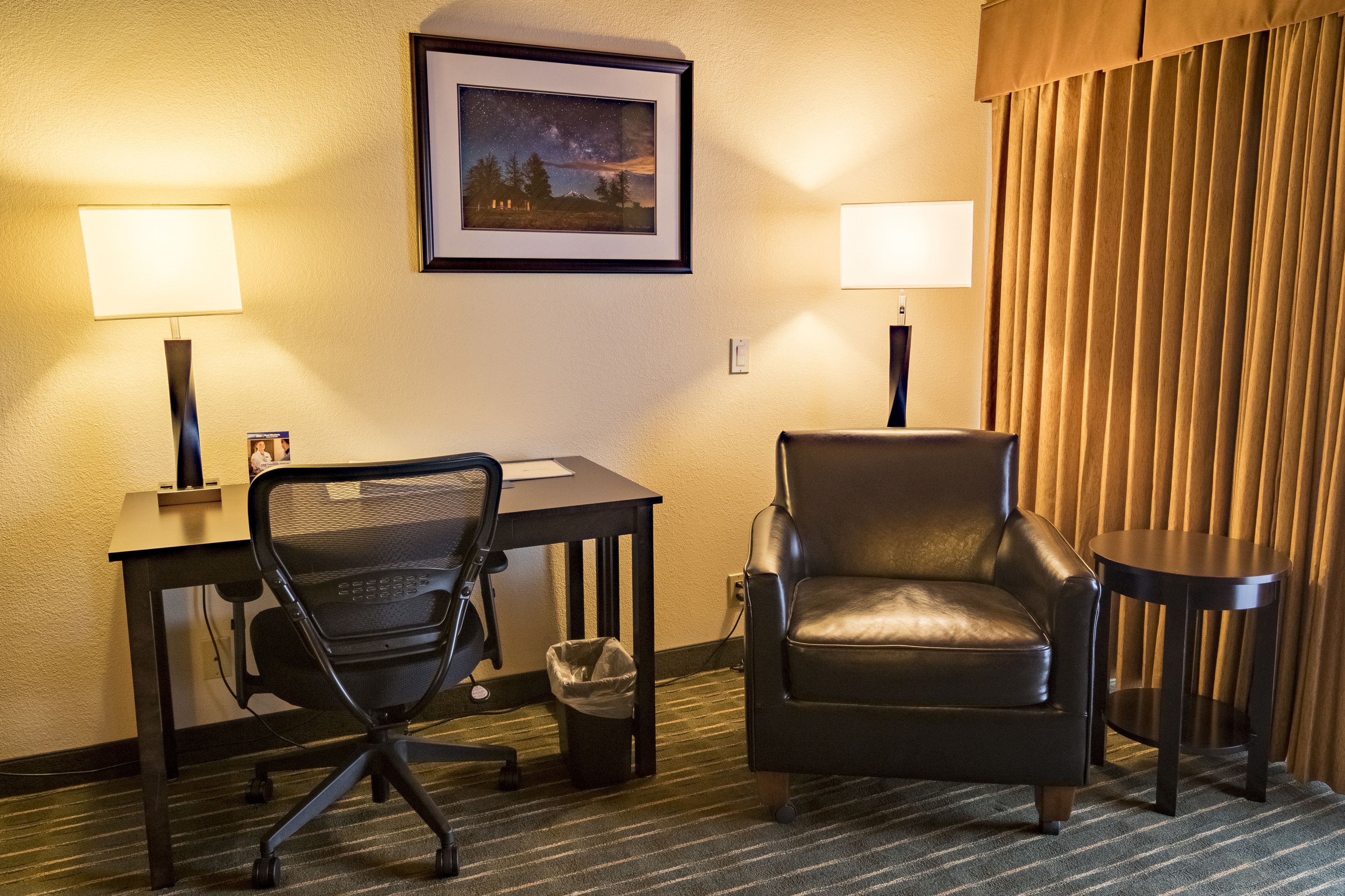 1 bedroom, premium bedding, pillow-top beds, desk