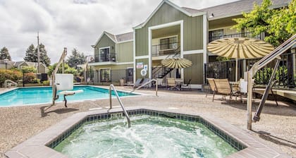 Quality Inn Petaluma - Sonoma