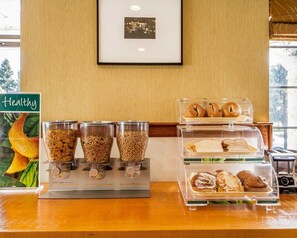 Frokostbuffé er inkludert hver dag