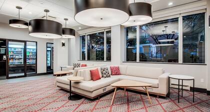 Holiday Inn Washington-Central/White House by IHG