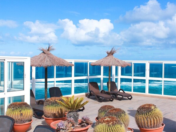 Terrace/patio - Hotel Concorde (Las Palmas de Gran Canaria)