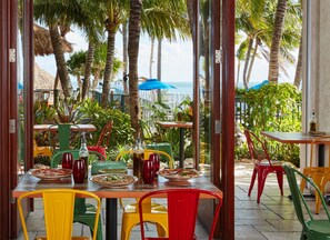 3 restaurants; breakfast, lunch, and dinner served - Cheeca Lodge & Spa (Islamorada)