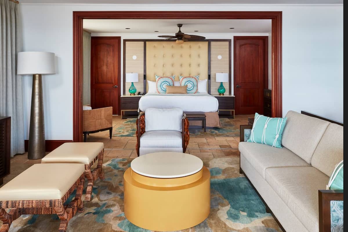 Suite (Islamorada) | Premium bedding, in-room safe, desk, laptop workspace