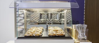 Holiday Inn Express & Suites Mississauga-Toronto Southwest by IHG