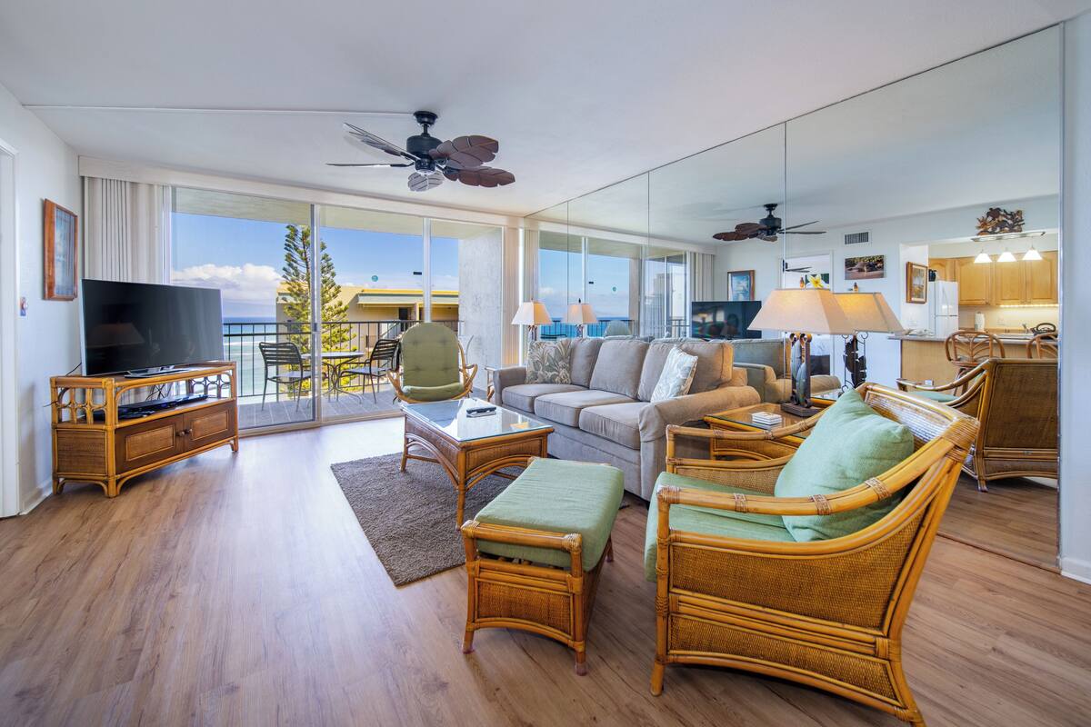 Condo, 1 Bedroom, Ocean View | Living area | 65-inch Smart TV with cable channels