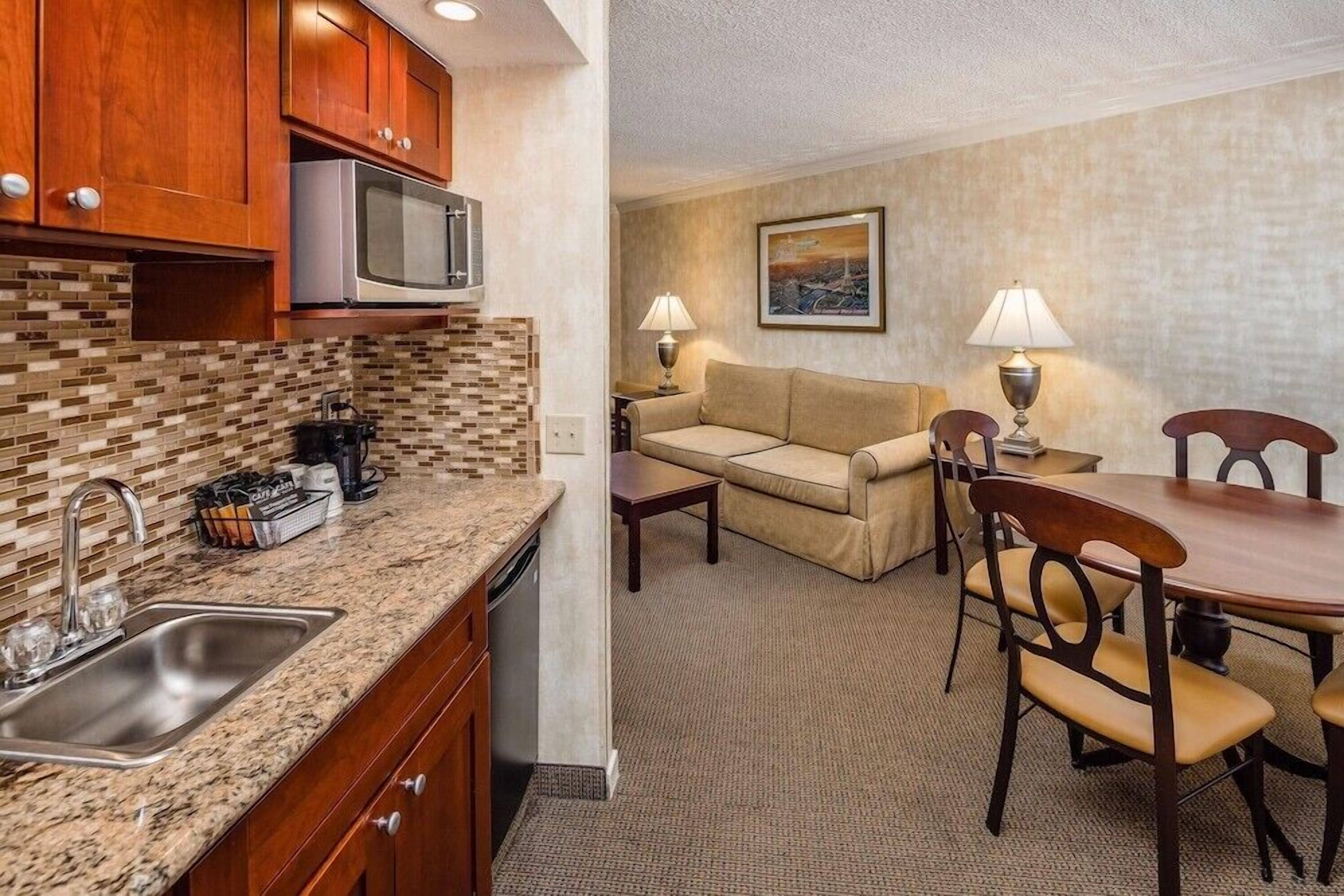 المنشأة من الداخل