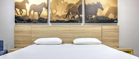 Desk, iron/ironing board, free WiFi, bed sheets