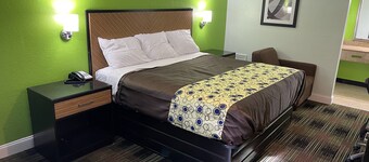 Bowers Hill Inn