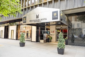 Exterior - Millennium Hotel London Knightsbridge (London)