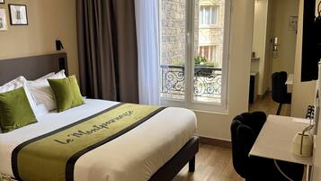 Classic Room, 1 Double Bed, Non Smoking | Premium bedding, minibar, in-room safe, individually decorated