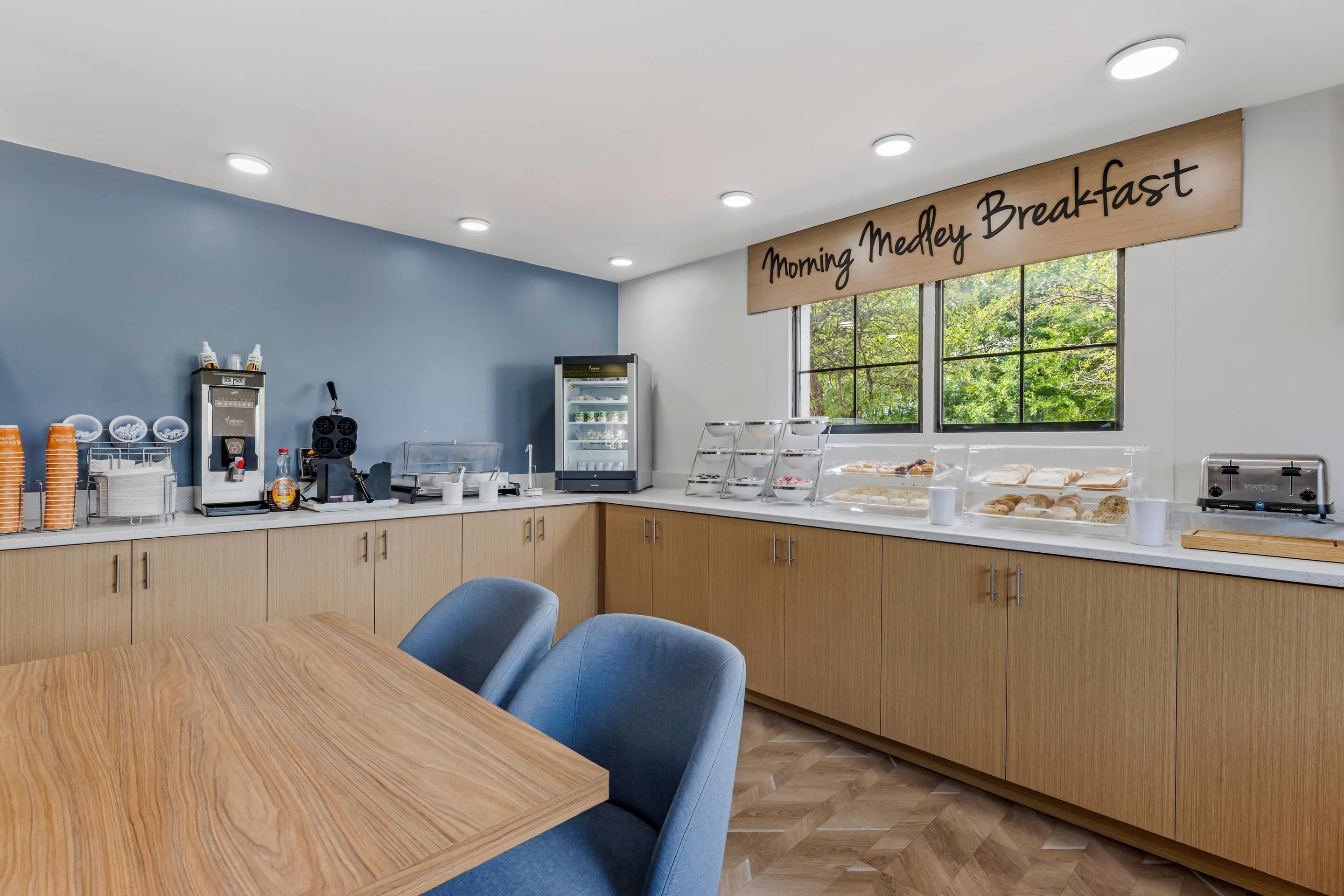 Desayuno continental incluido todos los días 