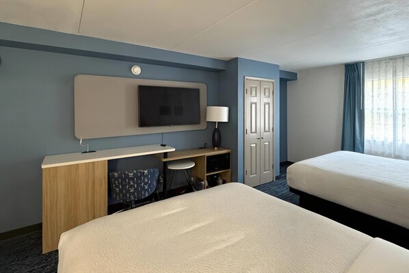 Room, 2 Queen Beds, Non Smoking (Efficiency)