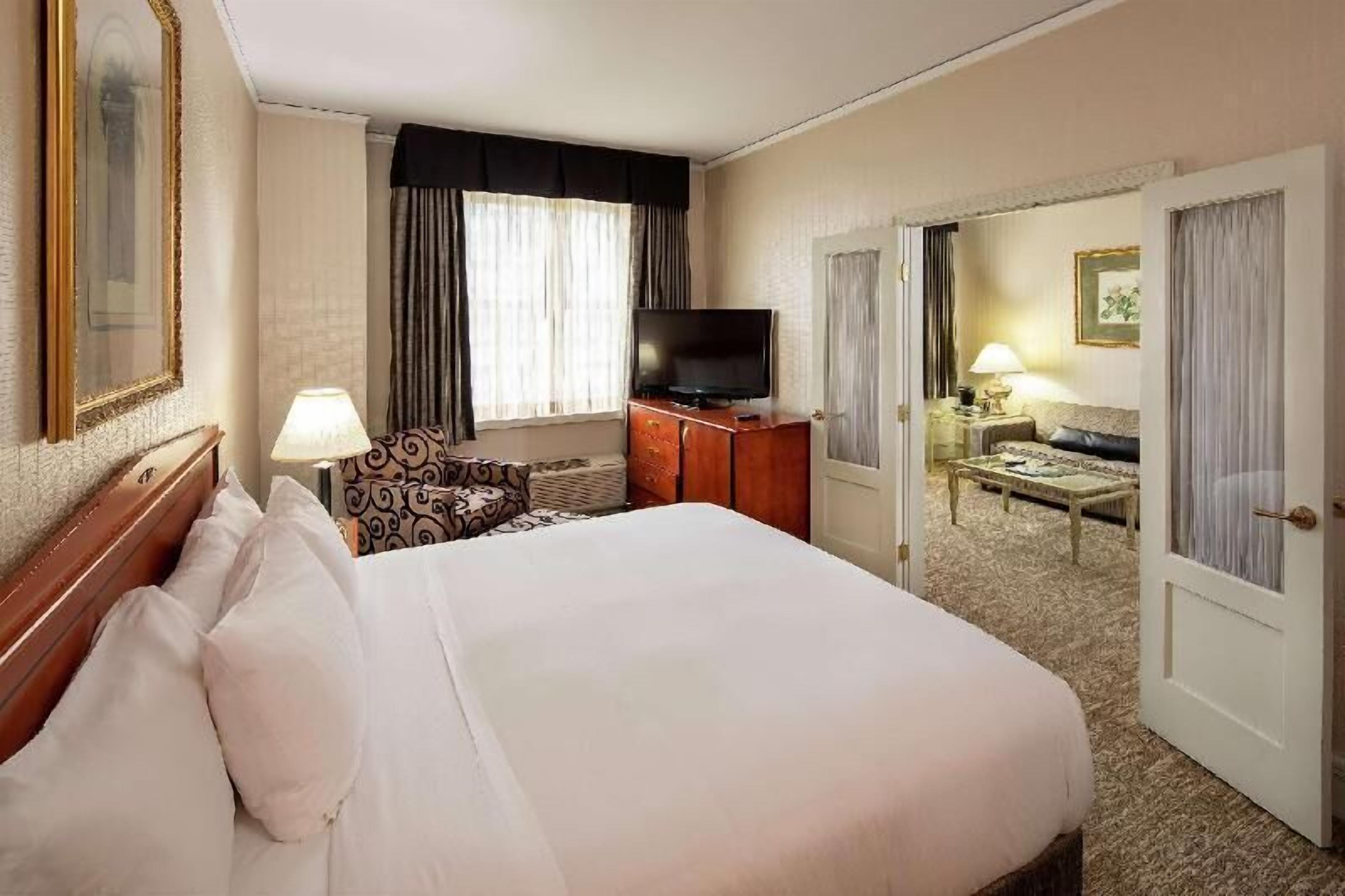 Premium bedding, pillow-top beds, in-room safe, desk