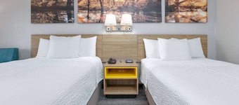 Days Inn by Wyndham Greenville MS