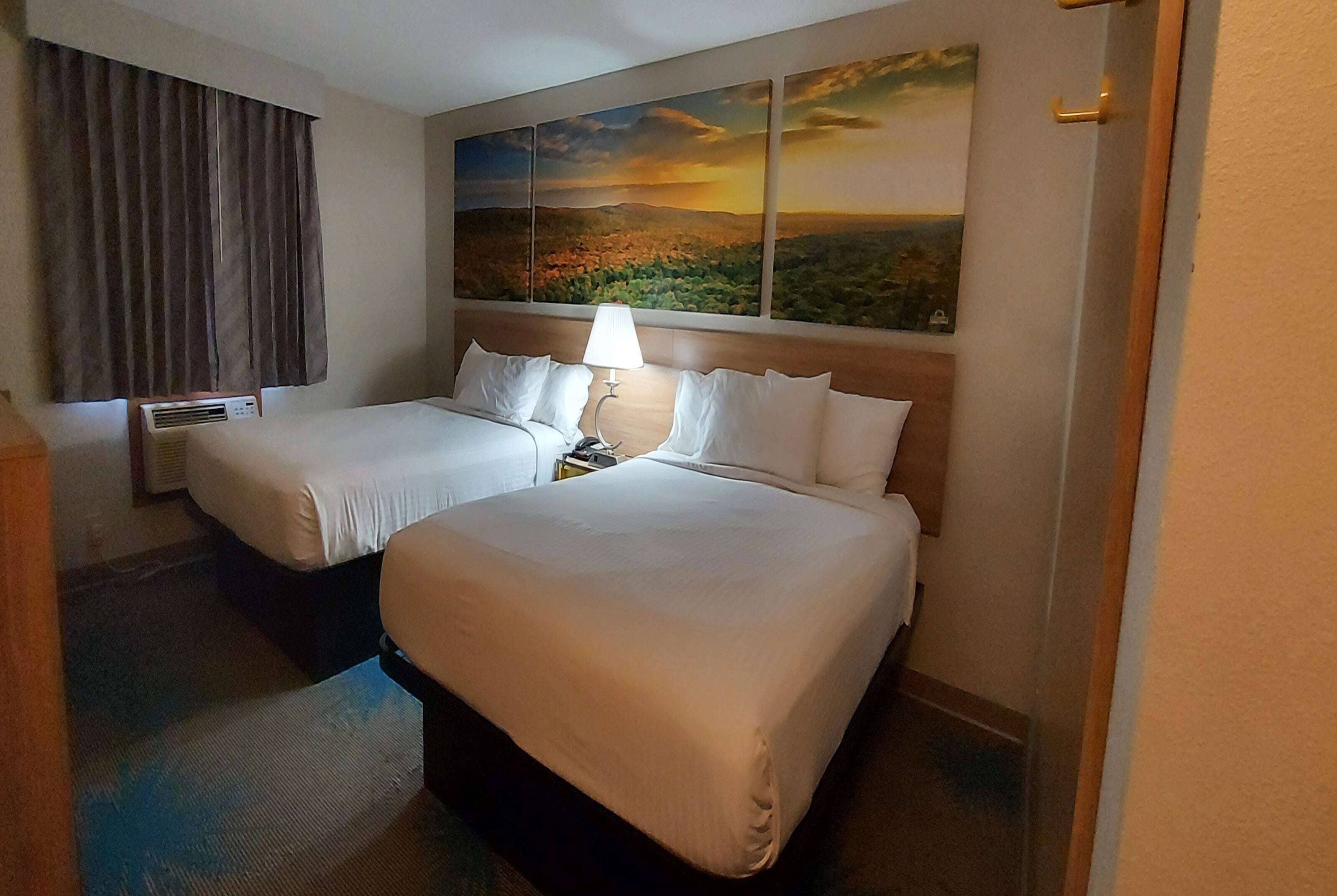 Desk, iron/ironing board, free WiFi, bed sheets