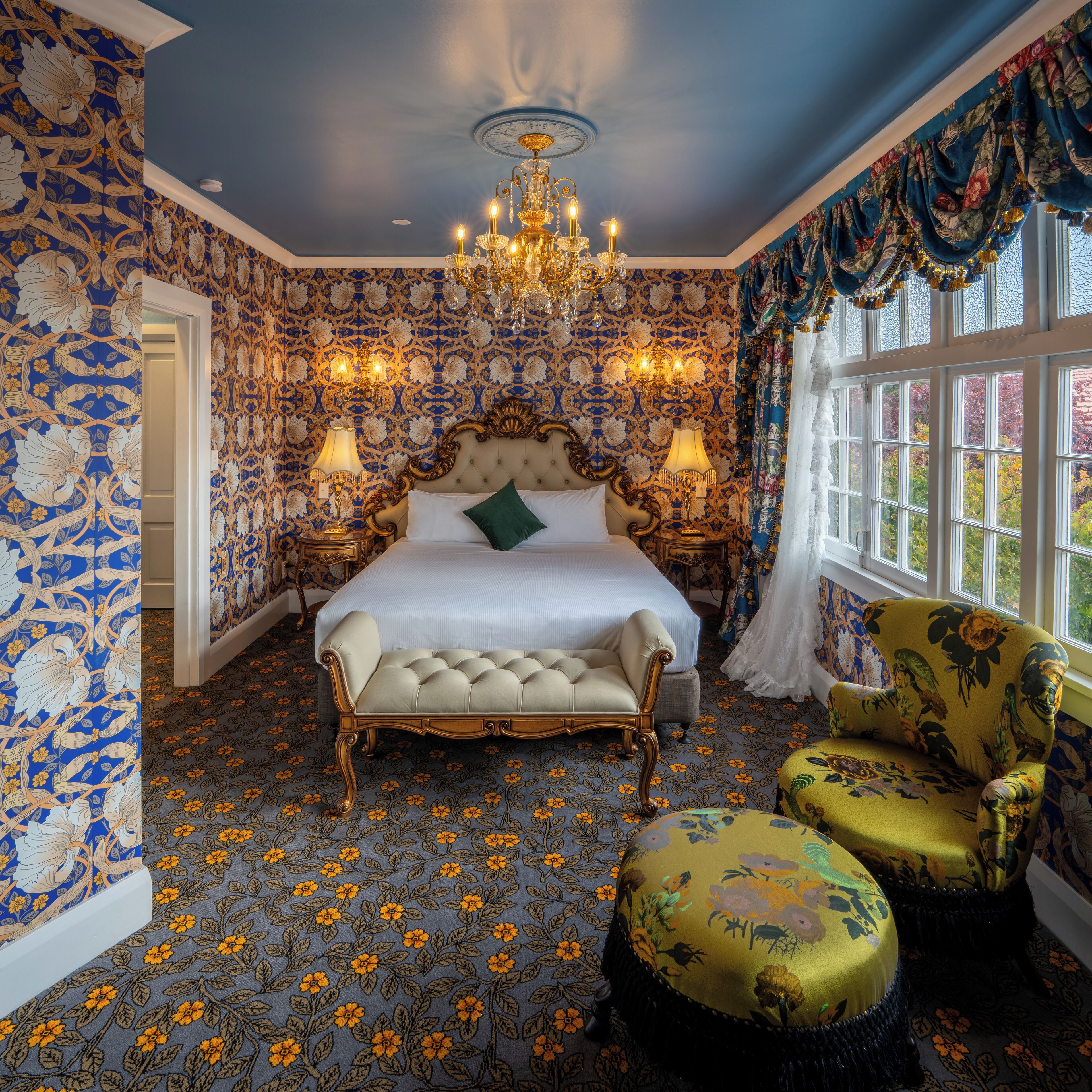 Duchess Suite | Premium bedding, minibar, in-room safe, individually decorated