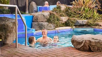 Indoor pool, 3 outdoor pools