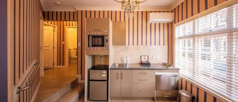 Suite Premium, 2 chambres (In Adjacent Building) | Cuisine privée